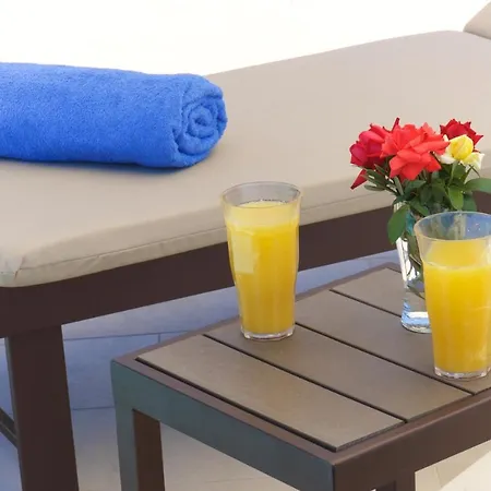 Pangea Villas- Irene Willa *